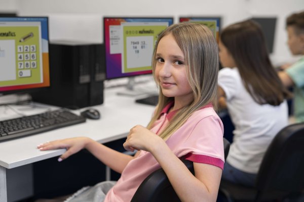 Krzyżówki edukacyjne – wartościowa alternatywa dla gier komputerowych w rozwoju dziecka